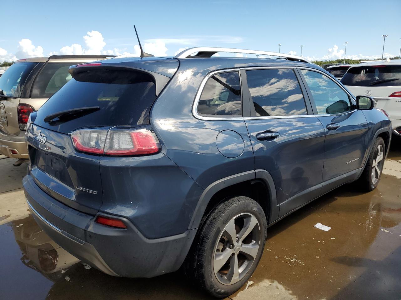 1C4PJLDB7KD434047 2019 Jeep Cherokee Limited