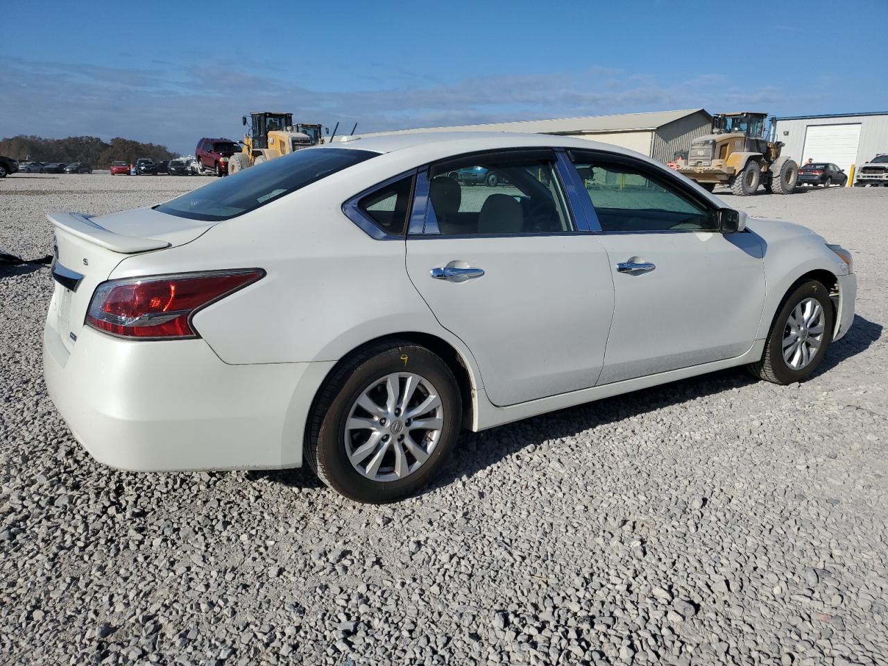 2014 Nissan Altima - Image 3