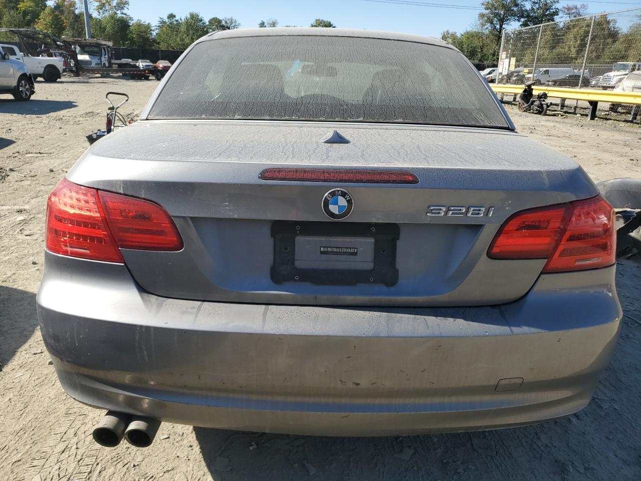 WBADW3C50BE540332 2011 BMW 328 I