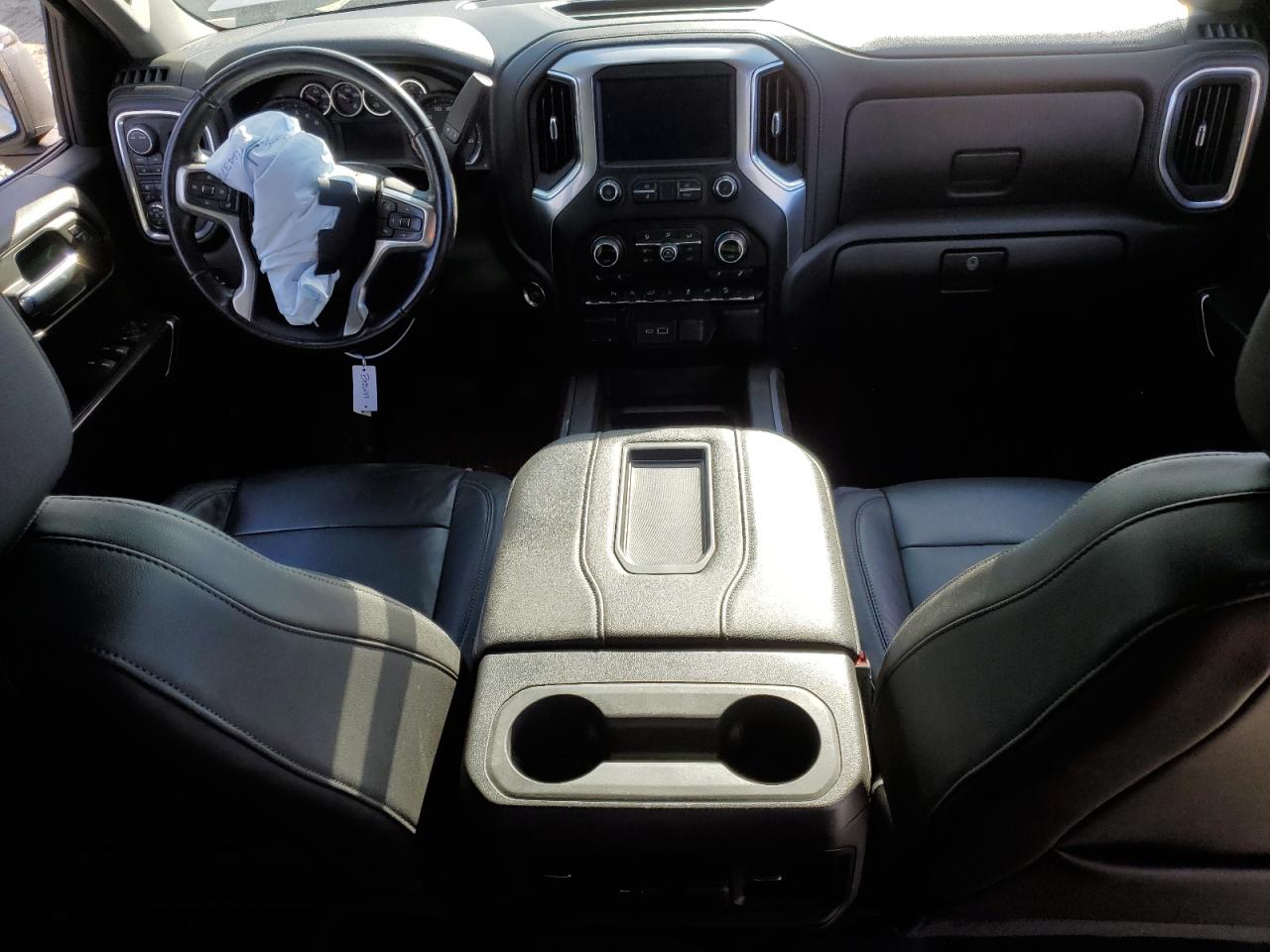 2020 Chevrolet Silverado - Image 8