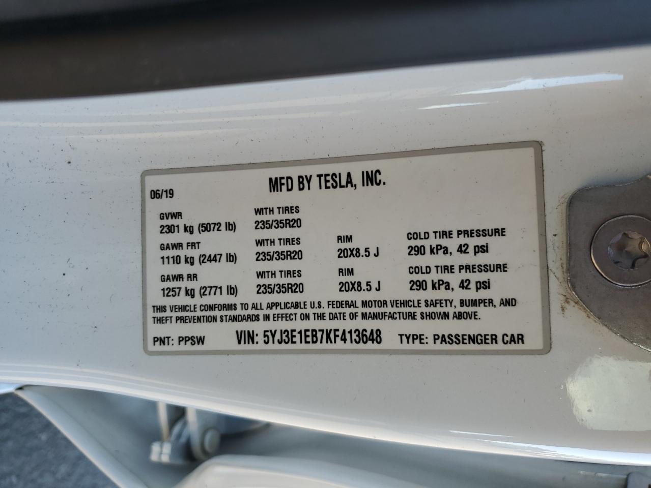 2019 Tesla Model 3 VIN: 5YJ3E1EB7KF413648 Lot: 76613404