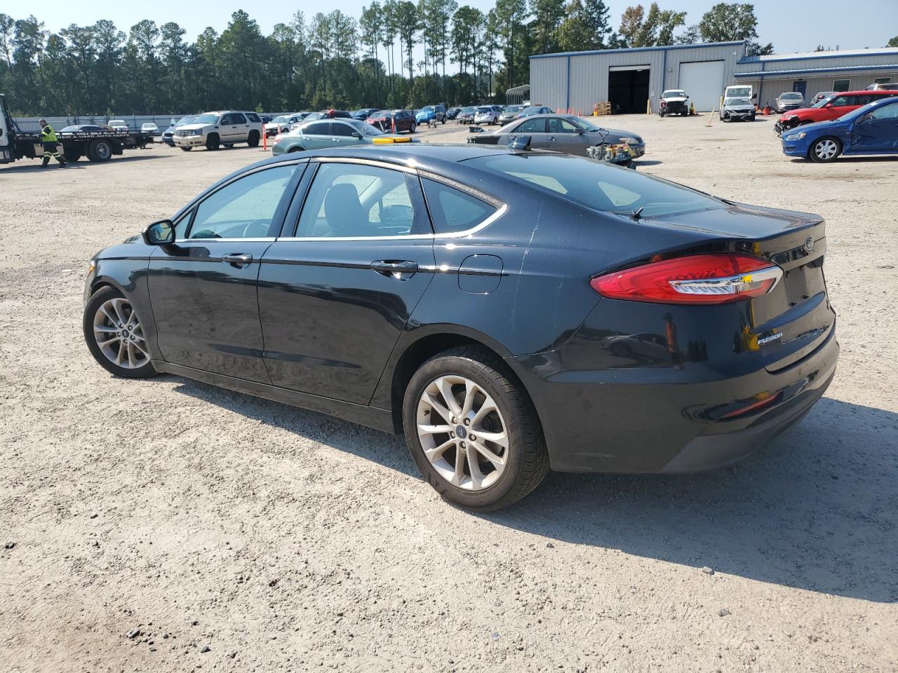 2019 Ford Fusion - Image 2