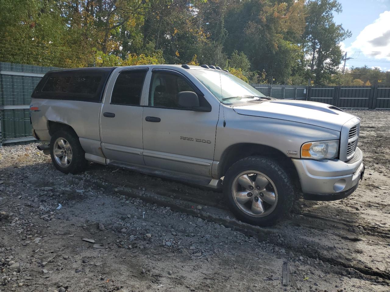 2004 Dodge RAM - Image 4
