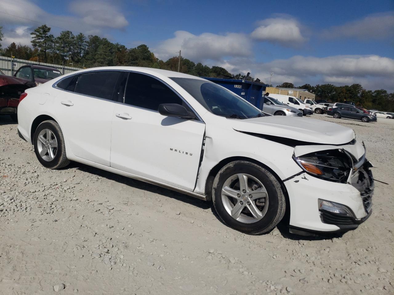 2020 Chevrolet Malibu - Image 4
