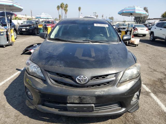 Седани TOYOTA COROLLA 2012 Чорний