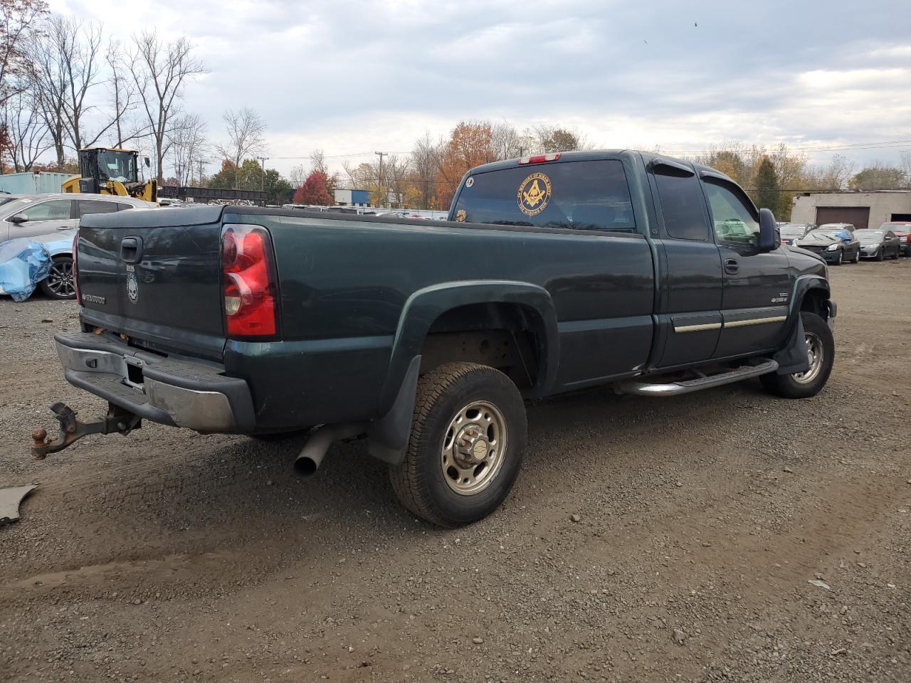 2006 Chevrolet Silverado - Image 3