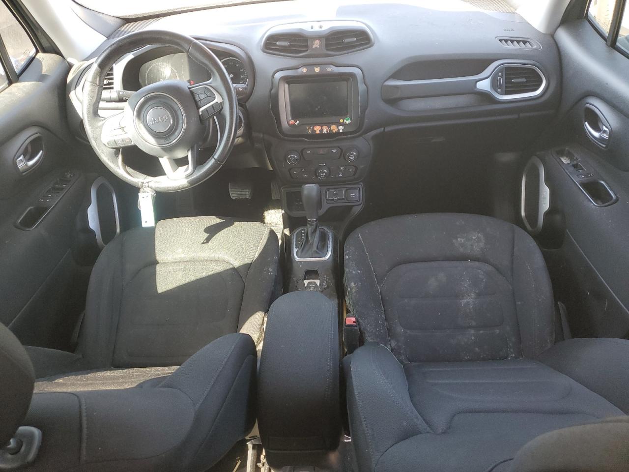 ZACCJABB5JPG70539 2018 Jeep Renegade Latitude