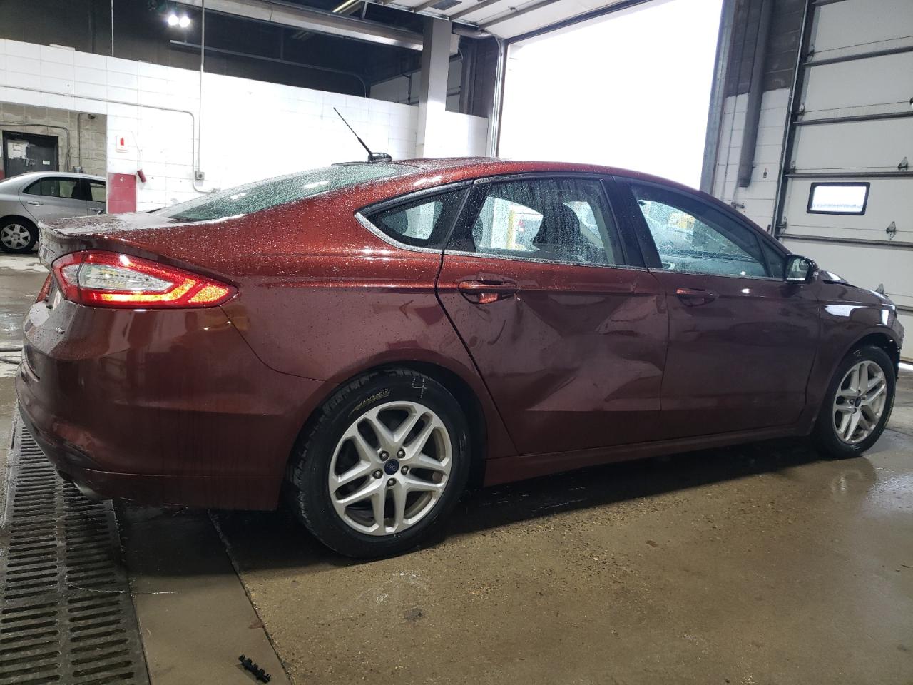 2016 Ford Fusion - Image 3