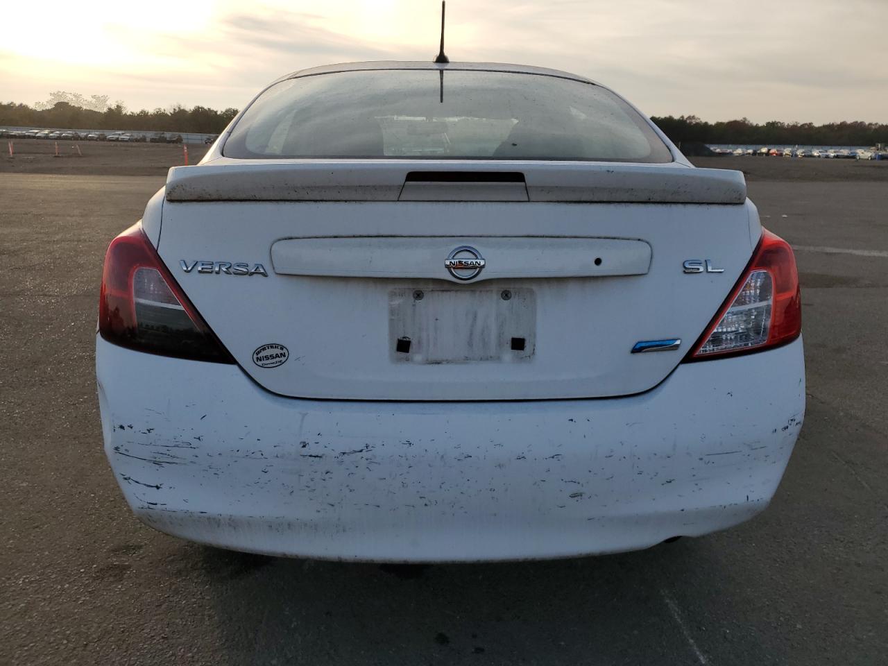 2014 Nissan Versa S VIN: 3N1CN7AP4EL810960 Lot: 78320494