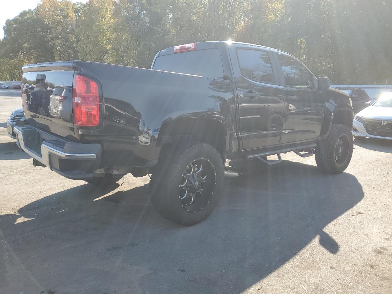 1GCGTBENXK1220457 2019 Chevrolet Colorado