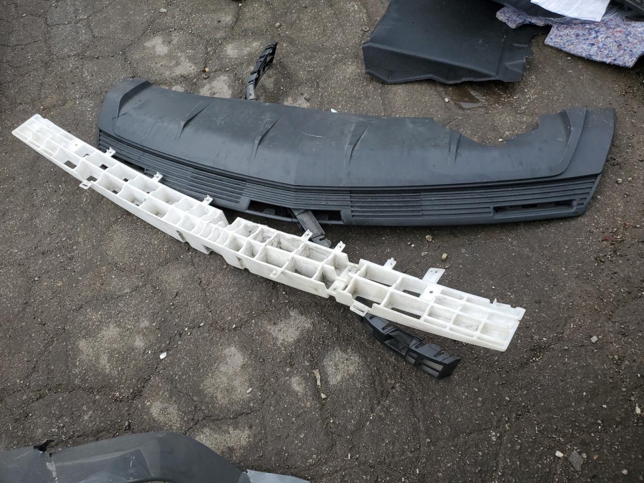 2014 Cadillac Elr Luxury VIN: 1G6RR1E47EU601388 Lot: 78202054