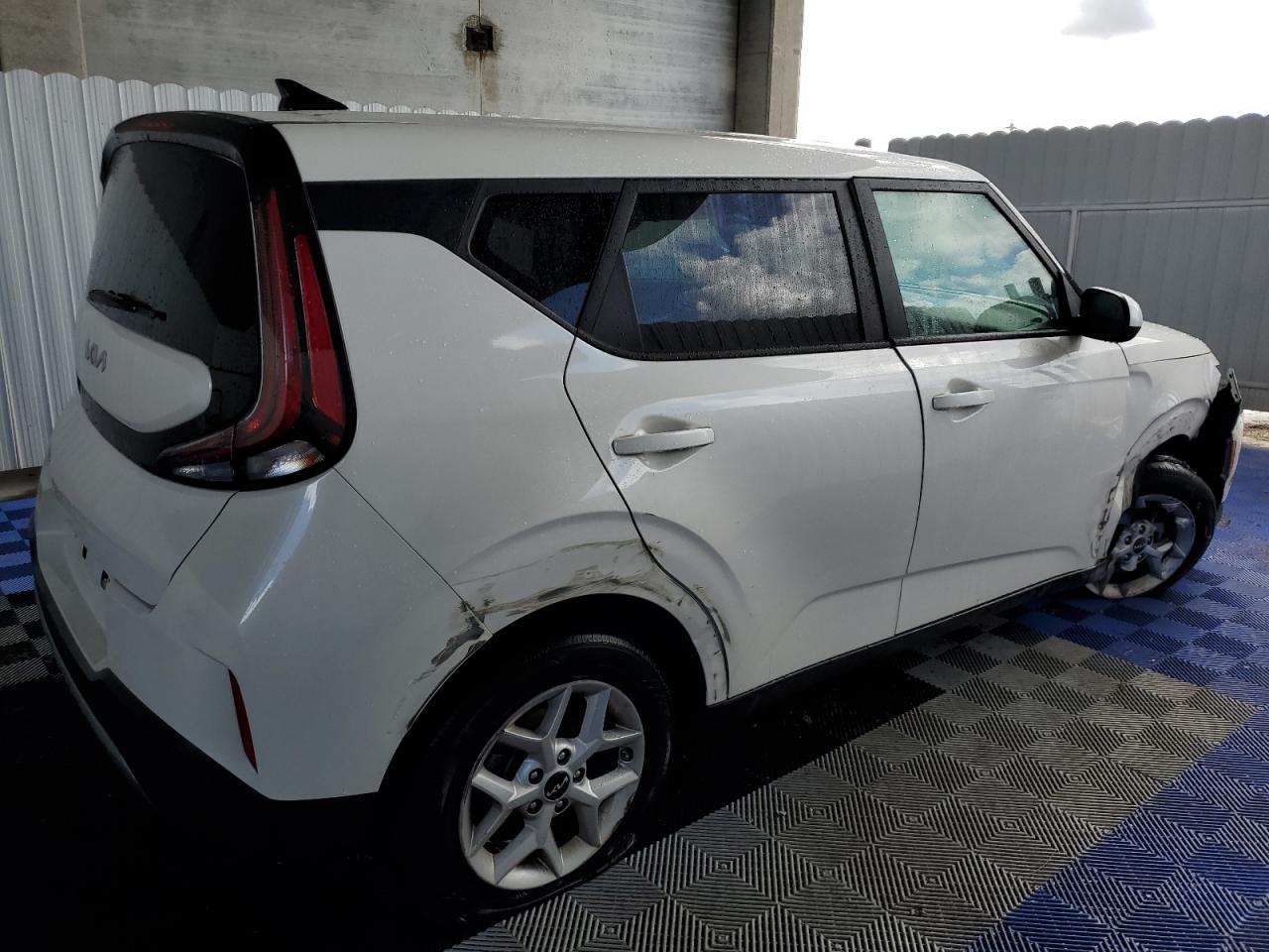 2024 Kia Soul - Image 3