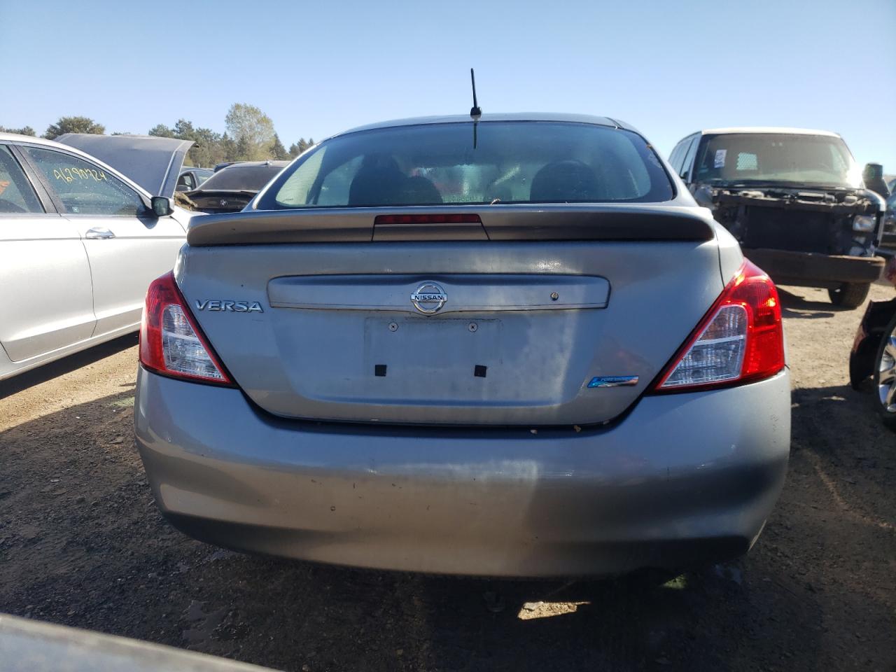 2013 Nissan Versa S VIN: 3N1CN7AP6DL872231 Lot: 76556494