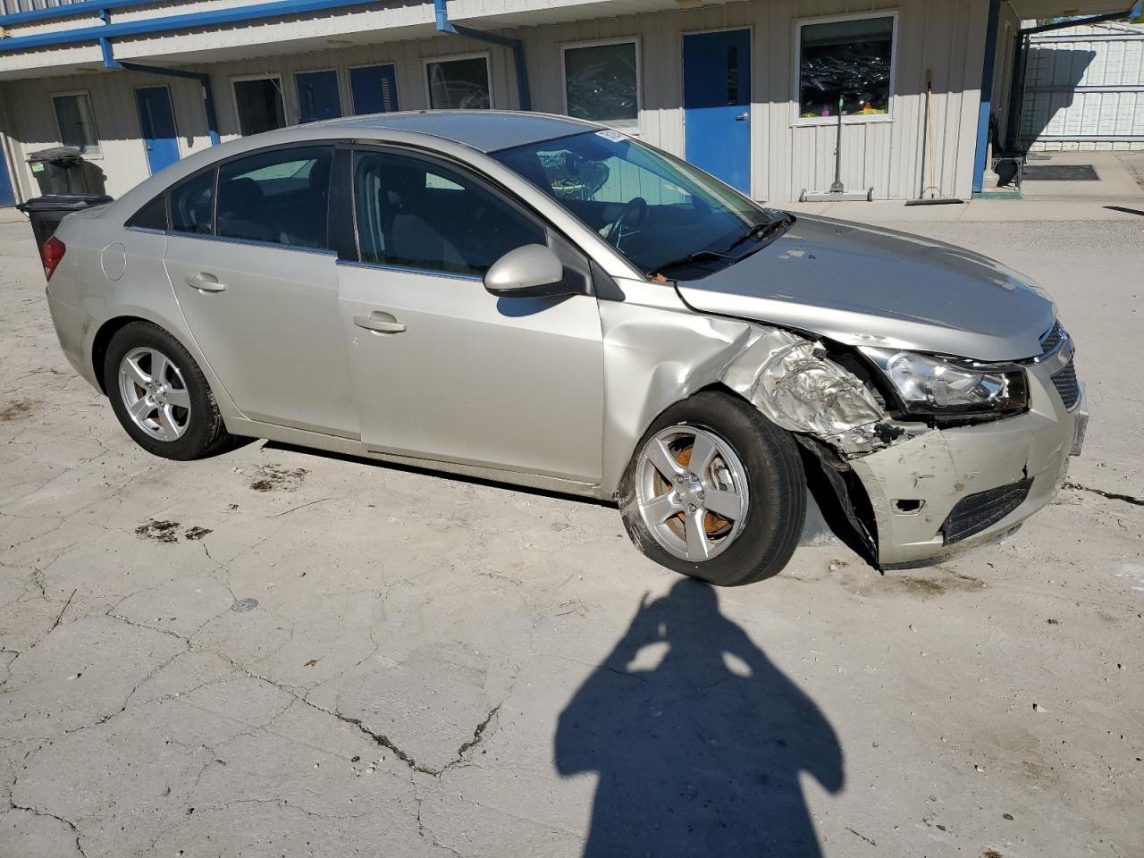 VIN 1G1PC5SB5E7224857 2014 CHEVROLET CRUZE no.4