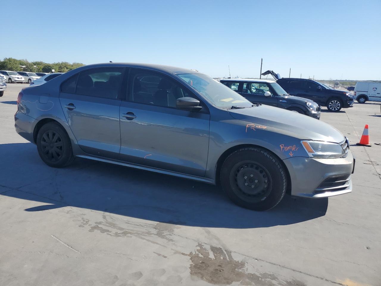 2016 Volkswagen Jetta - Image 4