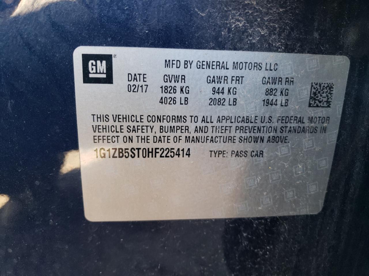 2017 Chevrolet Malibu - Image 12