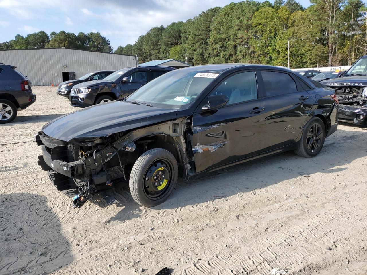 2021 Hyundai Elantra - Image 1