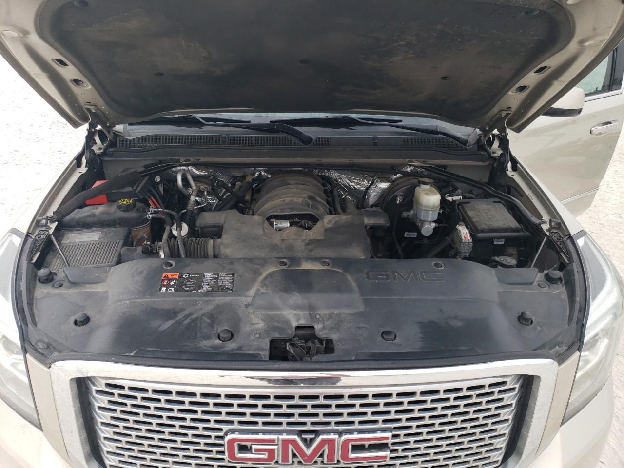 1GKS1CKJ1FR147336 2015 GMC Yukon Denali