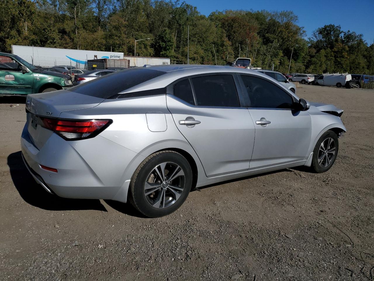 2022 Nissan Sentra - Image 3