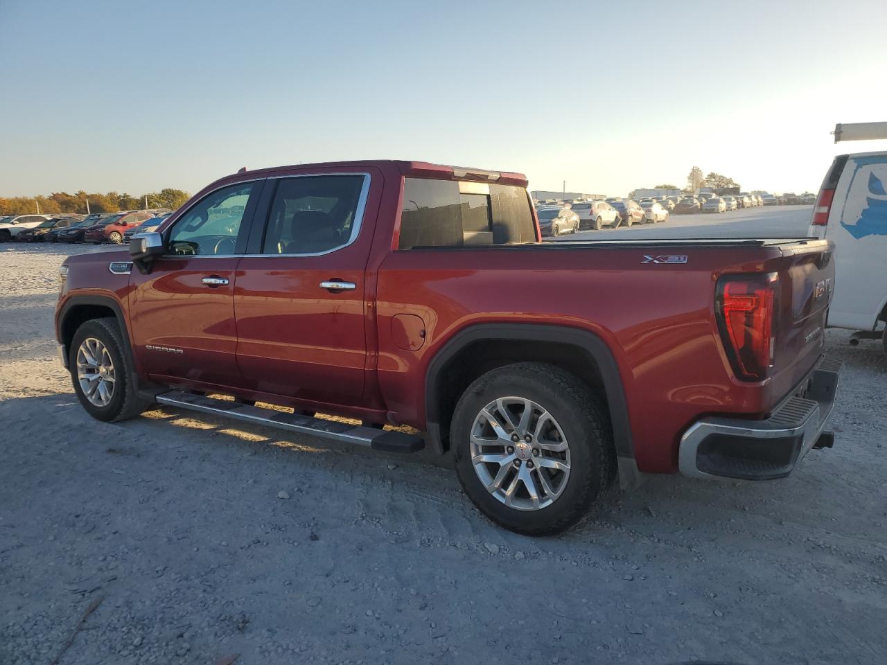2019 GMC Sierra - Image 2