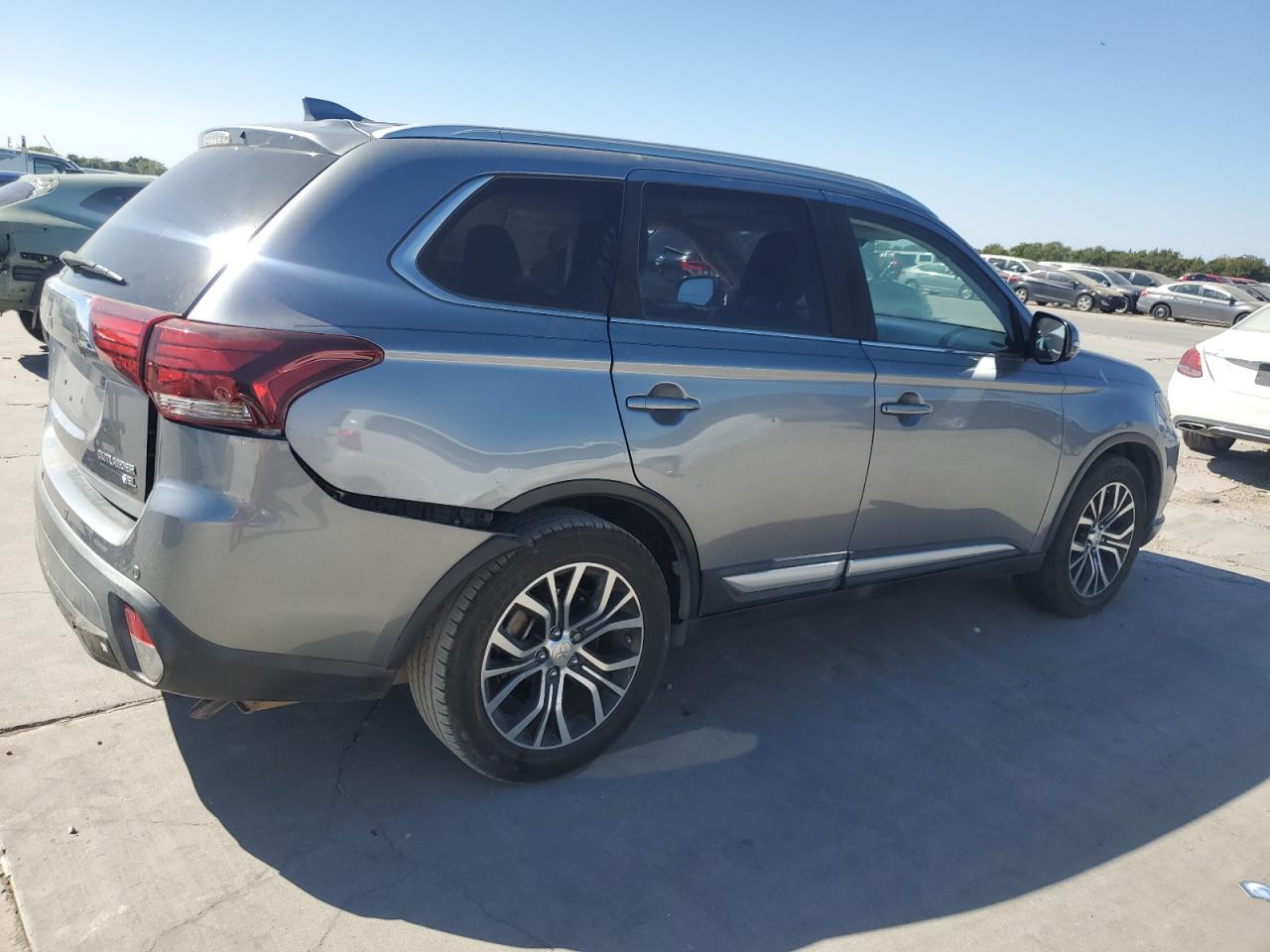 VIN JA4AD3A36HZ014490 2017 MITSUBISHI OUTLANDER no.3