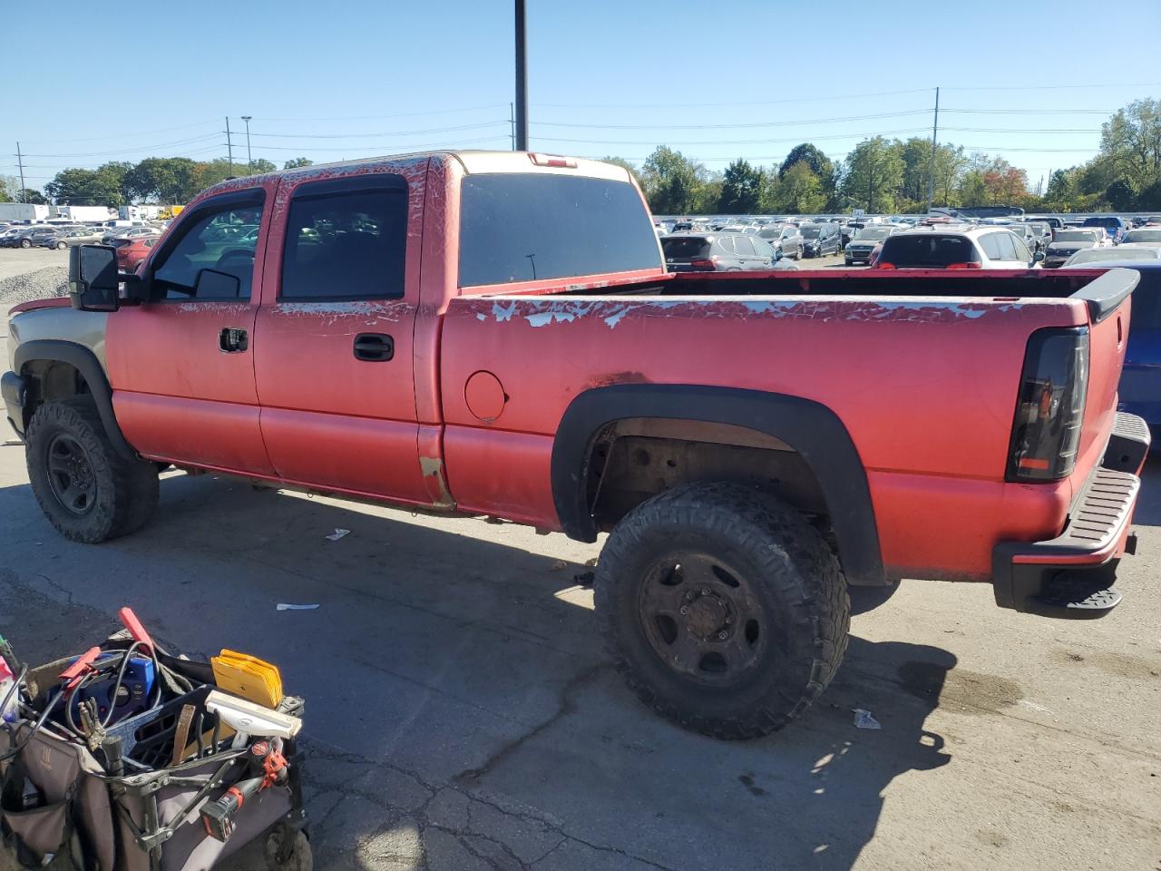 2004 Chevrolet Silverado - Image 2