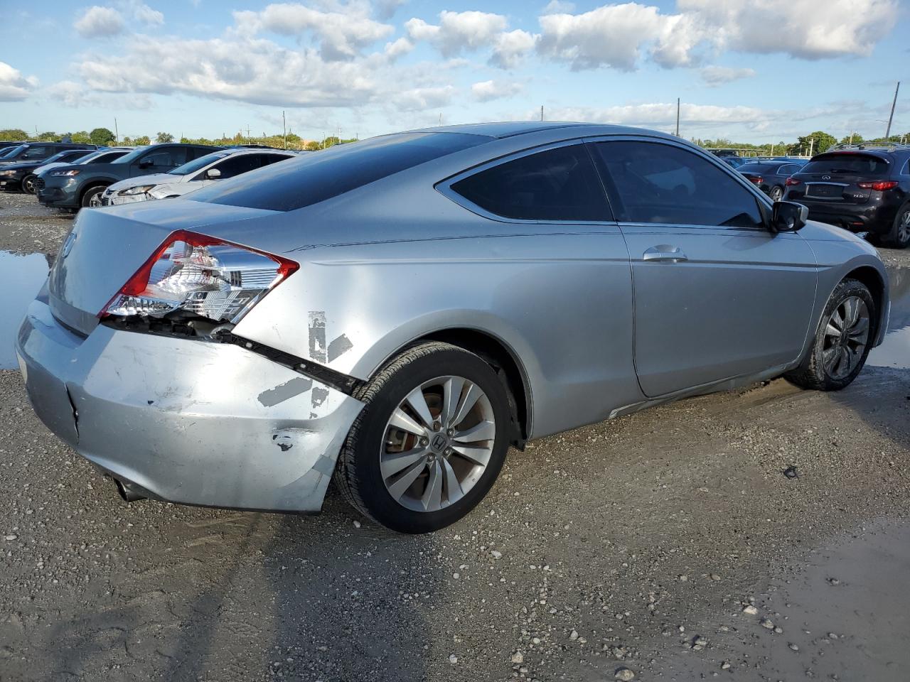 2011 Honda Accord - Image 3