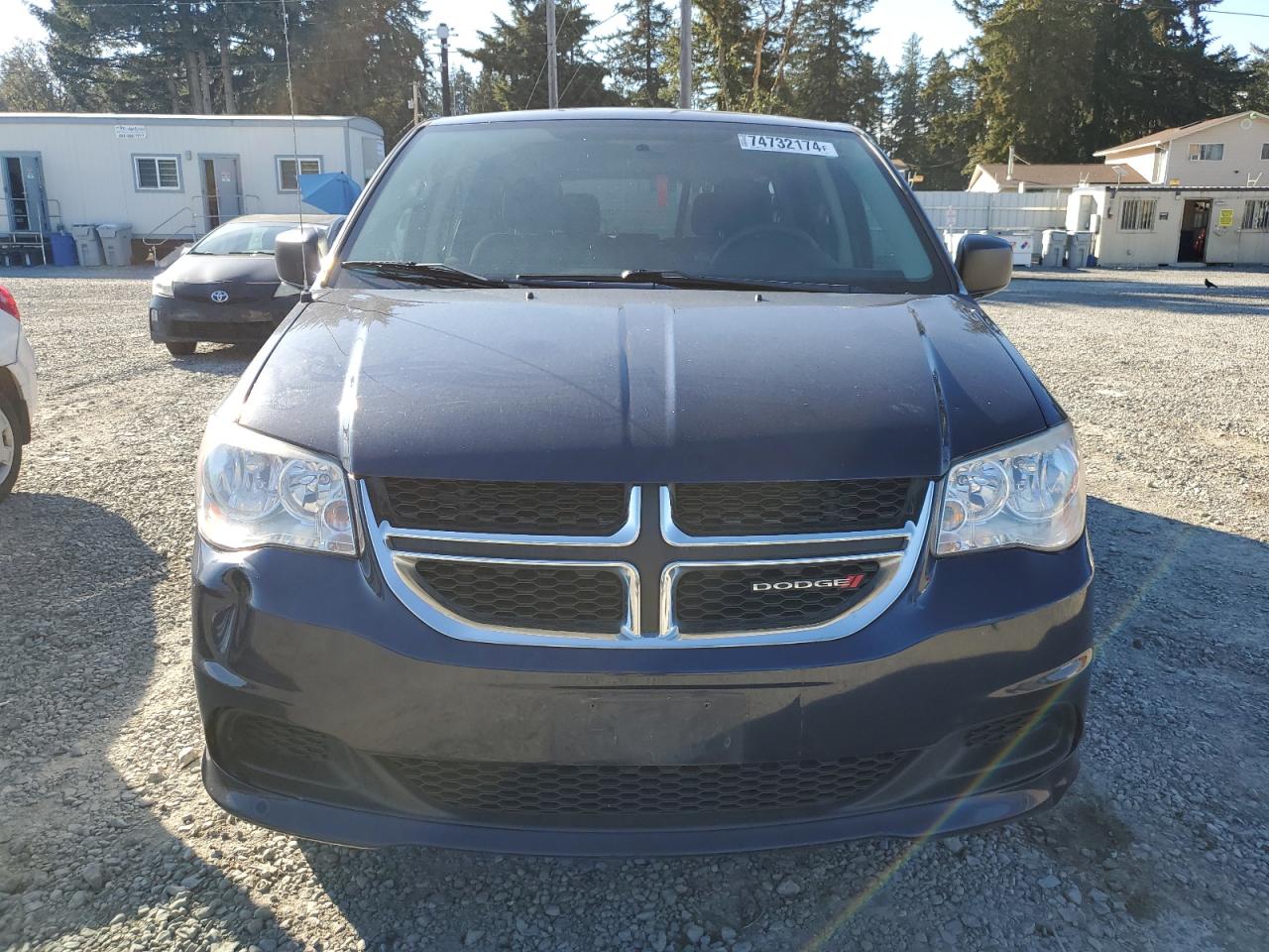2014 Dodge Caravan - Image 5