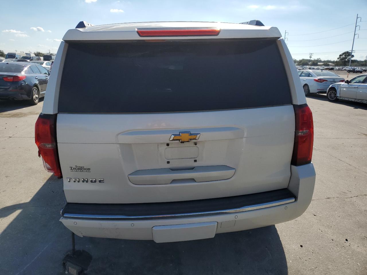 2015 Chevrolet Tahoe - Image 6