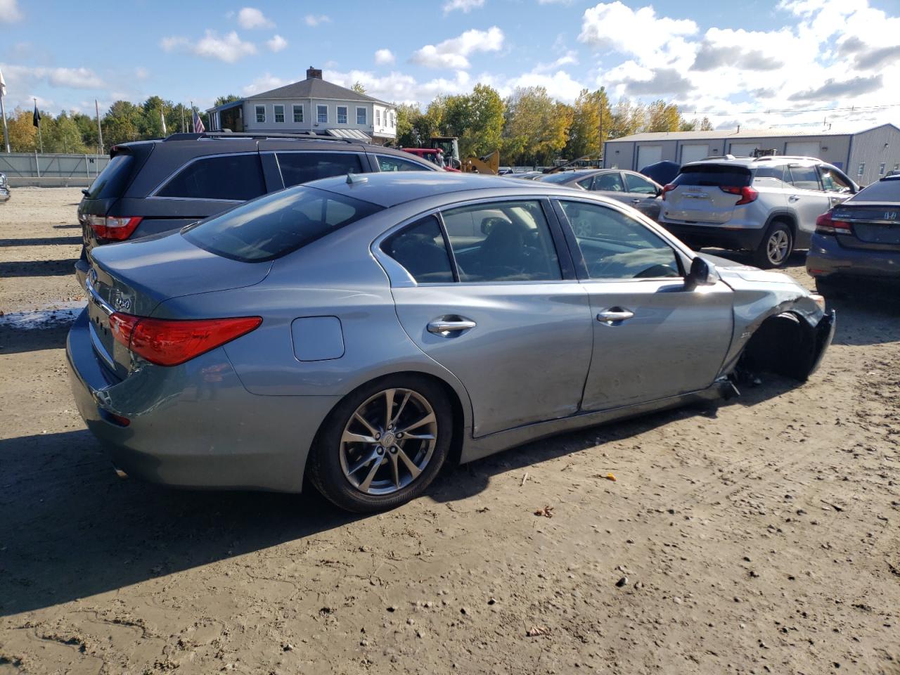 JN1EV7AR1HM840082 2017 Infiniti Q50 Premium