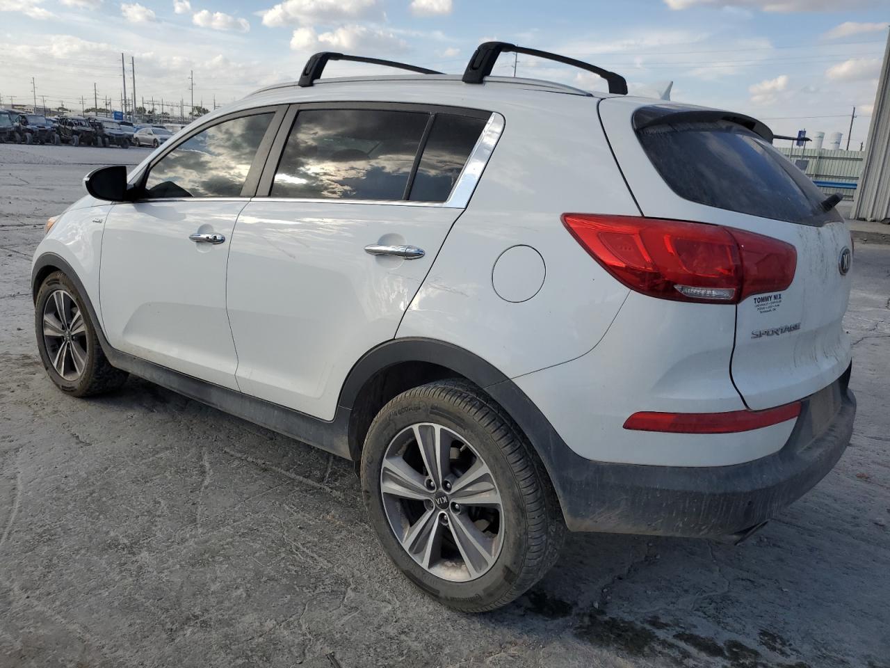 2014 Kia Sportage - Image 2