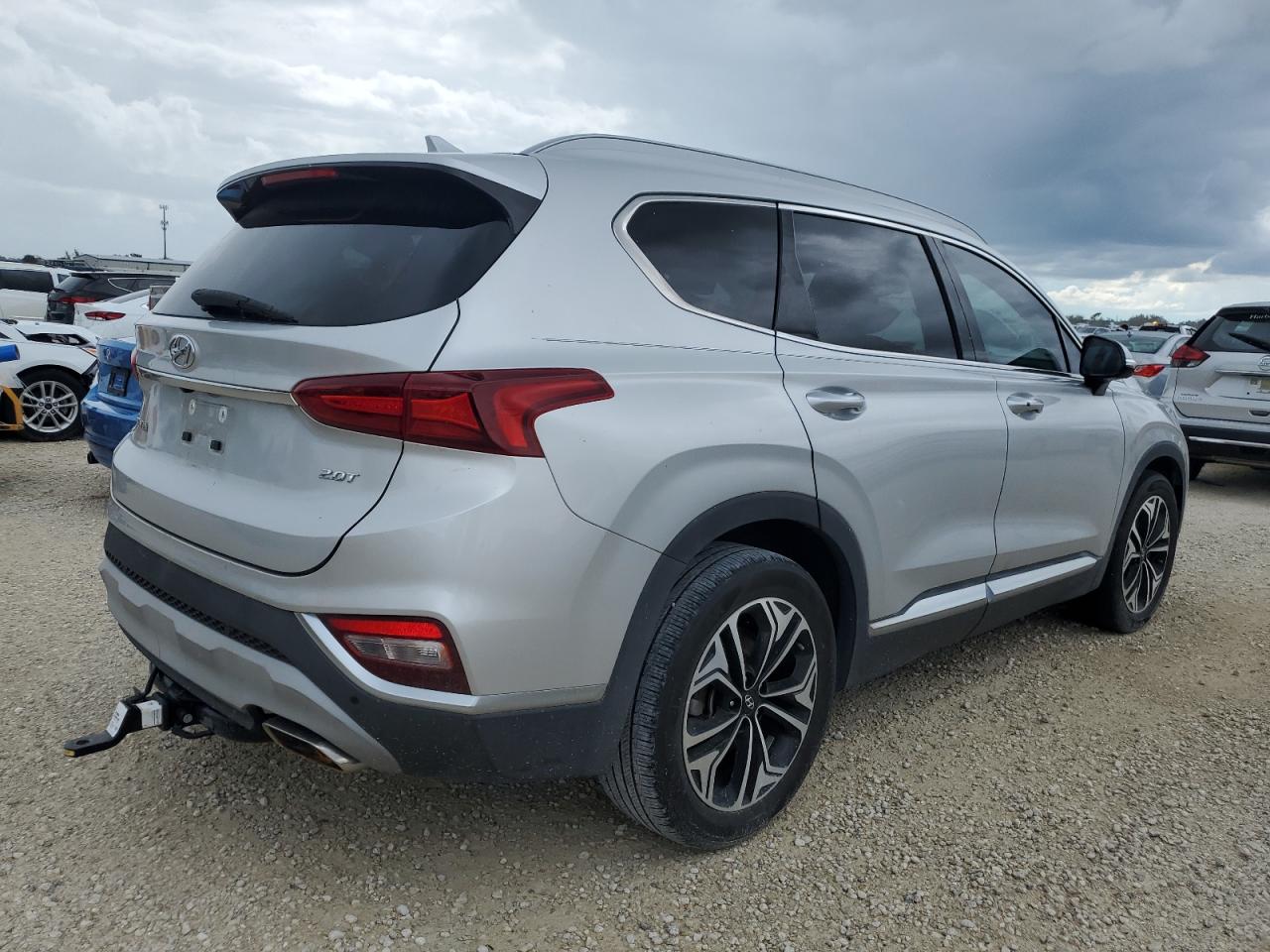 2019 Hyundai Santa Fe - Image 3
