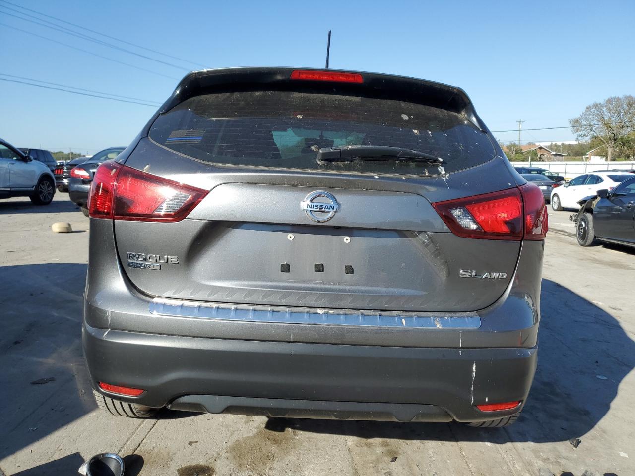 2017 Nissan Rogue - Image 6