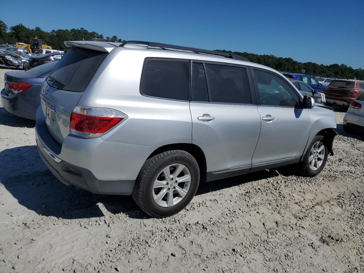 2012 Toyota Highlander - Image 3