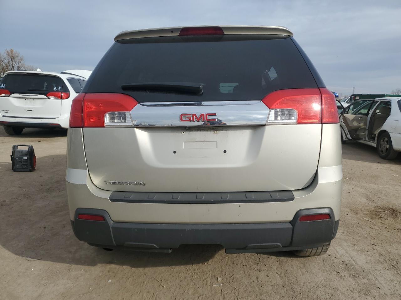 2013 GMC Terrain - Image 6