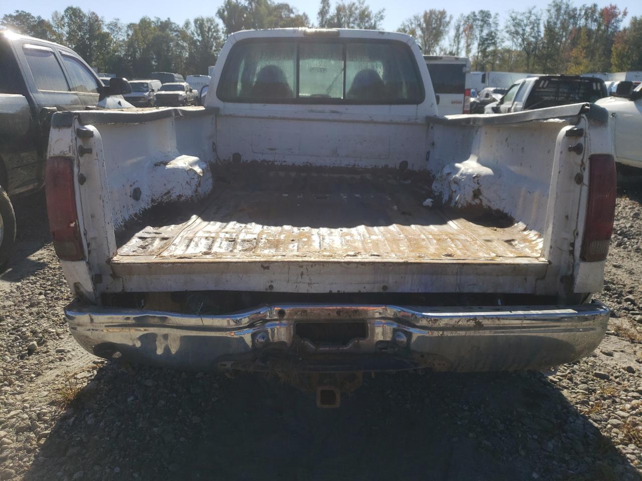 2000 Ford F350 Super Duty VIN: 1FTWX33F7YEC72776 Lot: 76636584