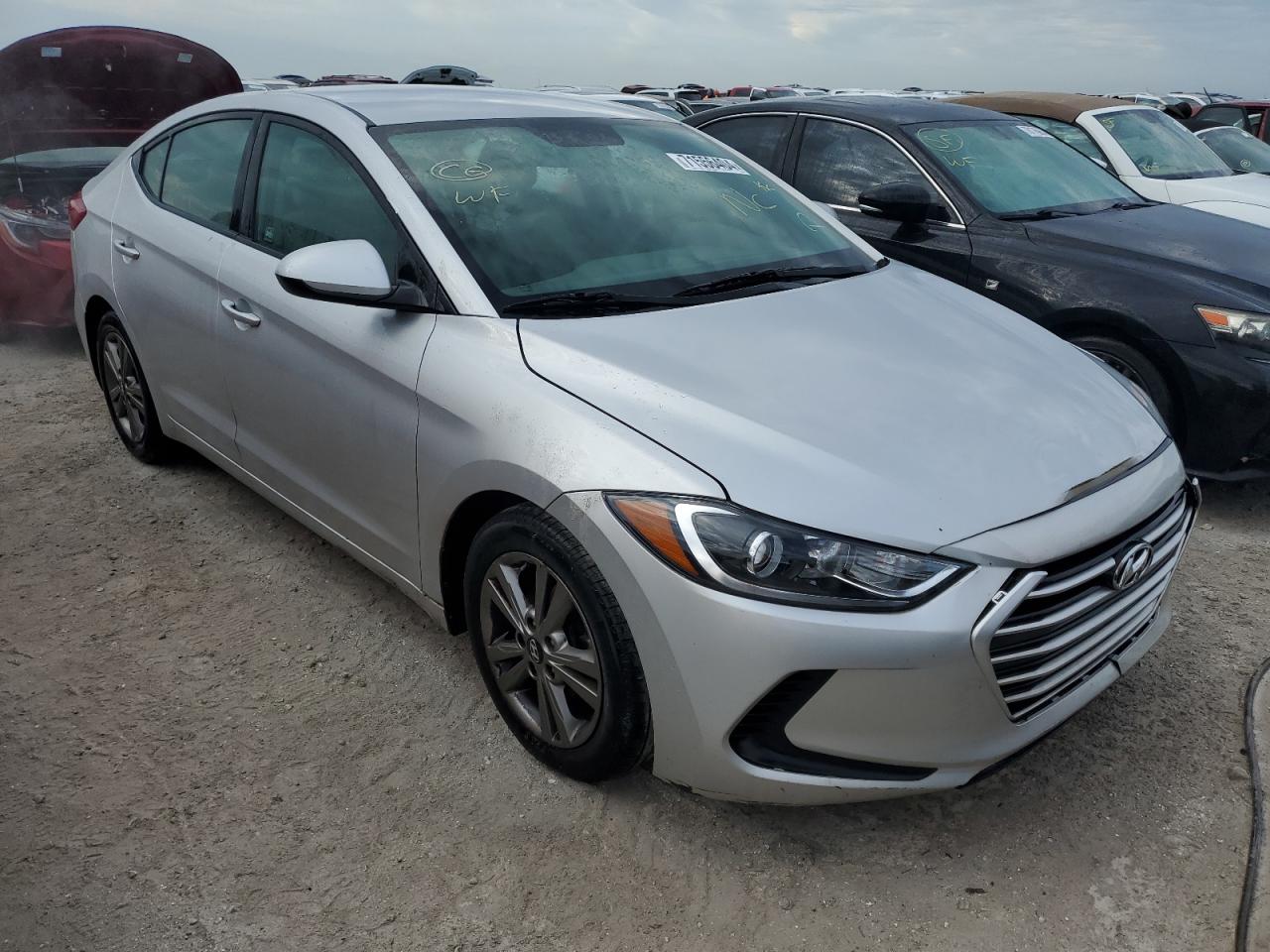 2018 Hyundai Elantra - Image 4
