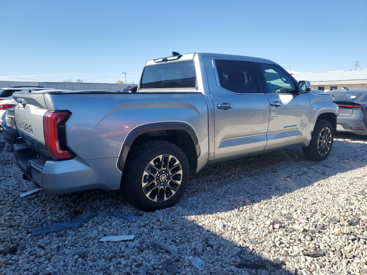 2022 Toyota Tundra - Image 3