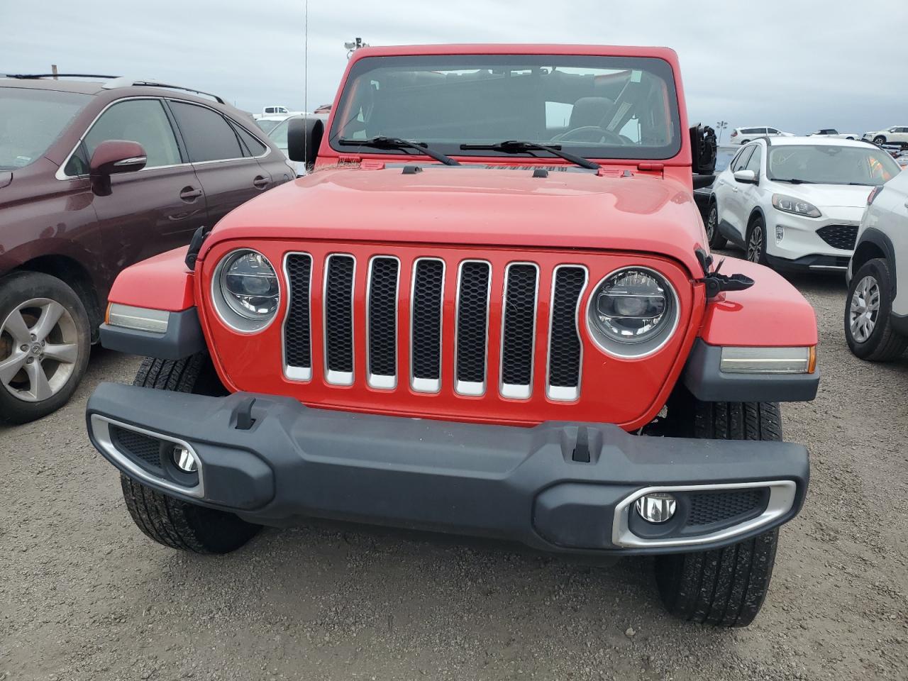 2018 Jeep Wrangler Unlimited Sahara VIN: 1C4HJXEG3JW103829 Lot: 76805844