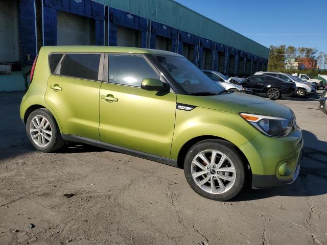  KIA SOUL 2018 Зеленый