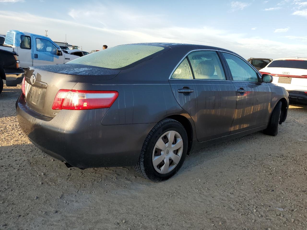 2009 Toyota Camry - Image 3