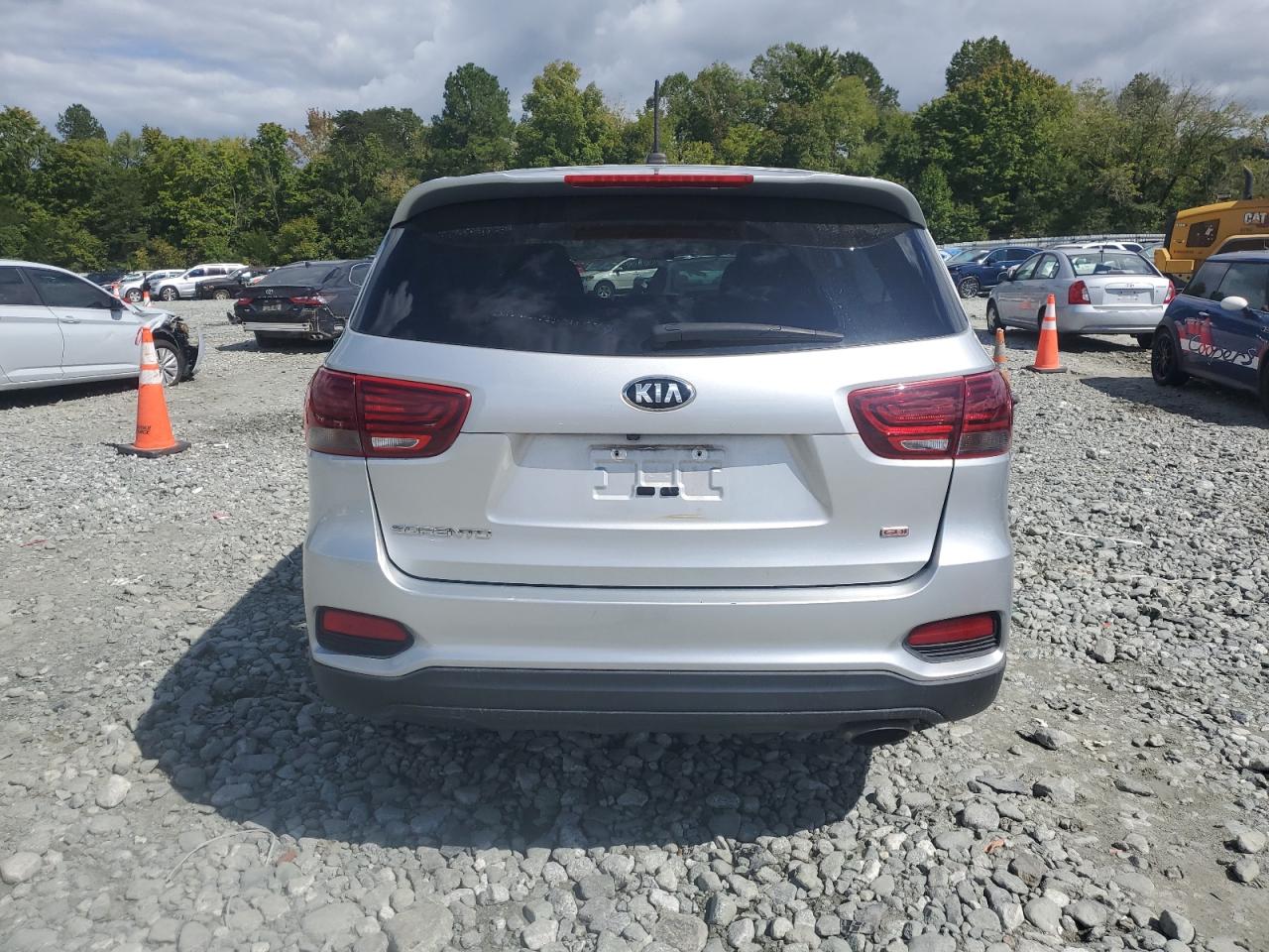 2019 Kia Sorento L VIN: 5XYPG4A35KG551502 Lot: 74344824