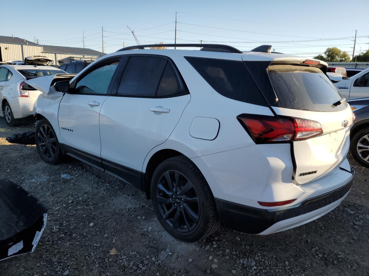 2022 Chevrolet Equinox - Image 2