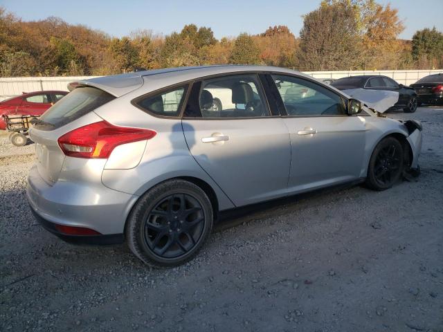  FORD FOCUS 2016 Серебристый