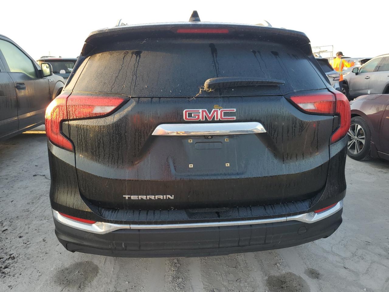 3GKALPEV4KL373125 2019 GMC Terrain Slt