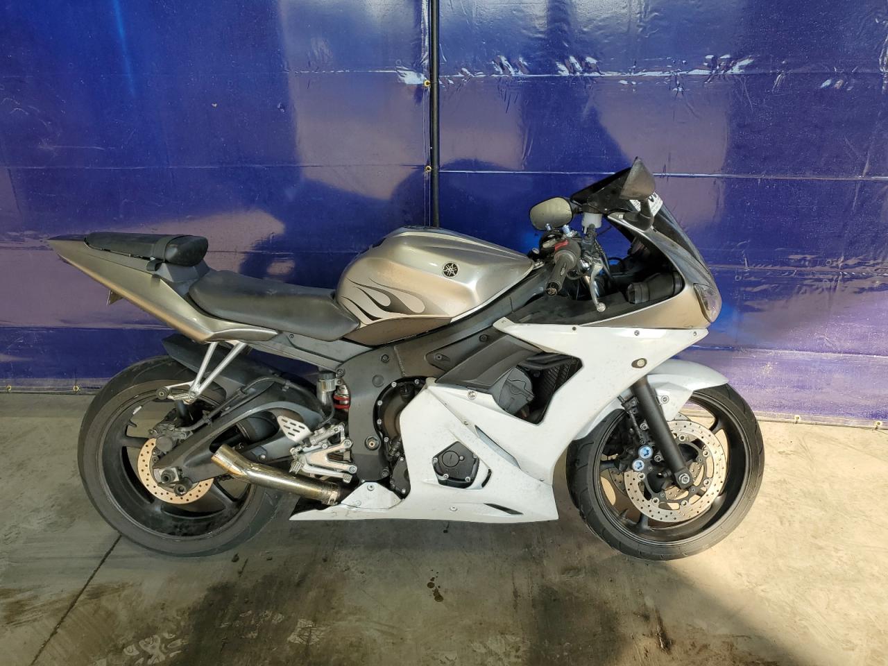 2004 Yamaha Yzfr6 L for Sale in Billings, MT - Side