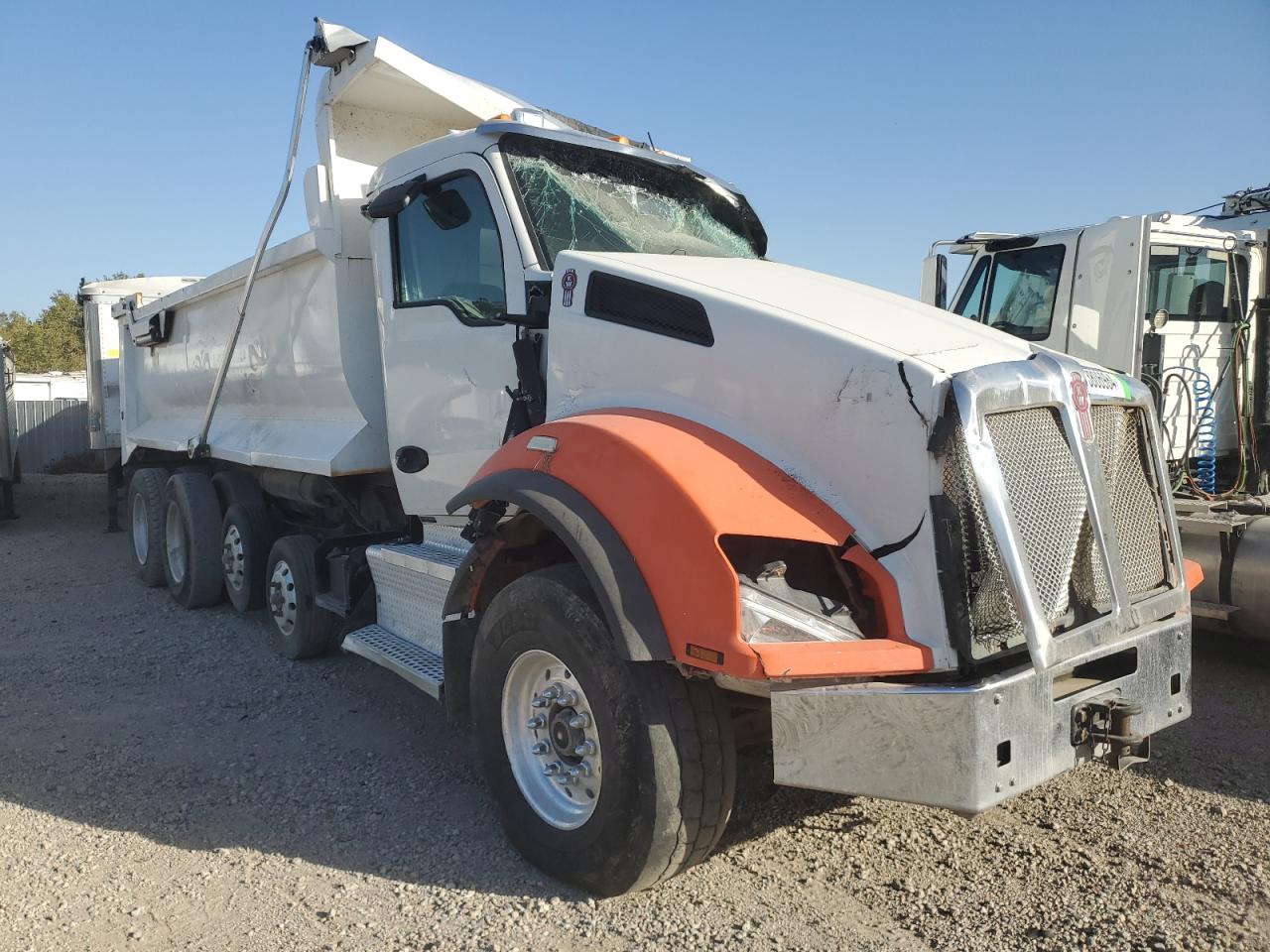 2016 Kenworth Construction T880 for Sale in Des Moines, IA - Rollover