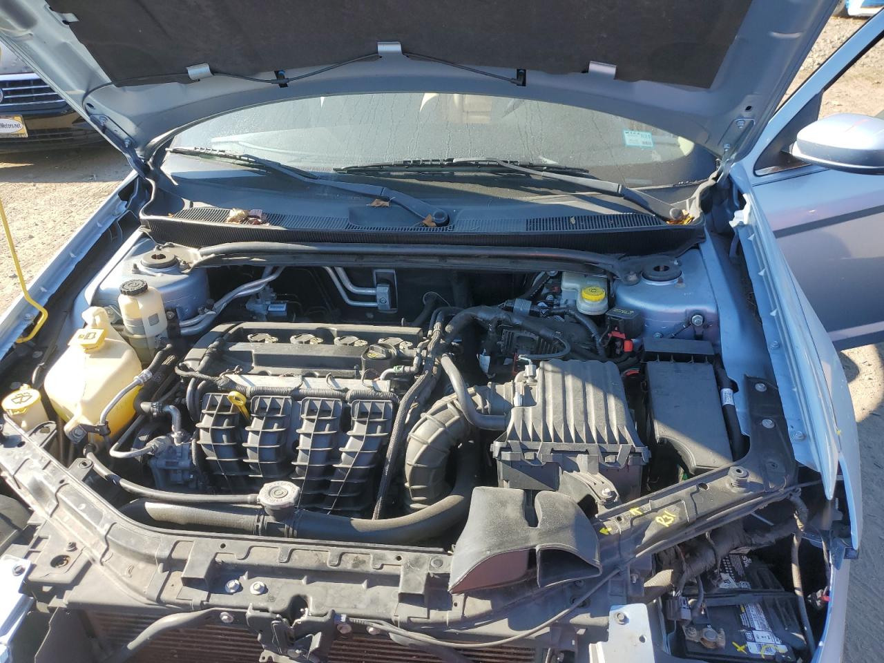 2012 Chrysler 200 - Image 11