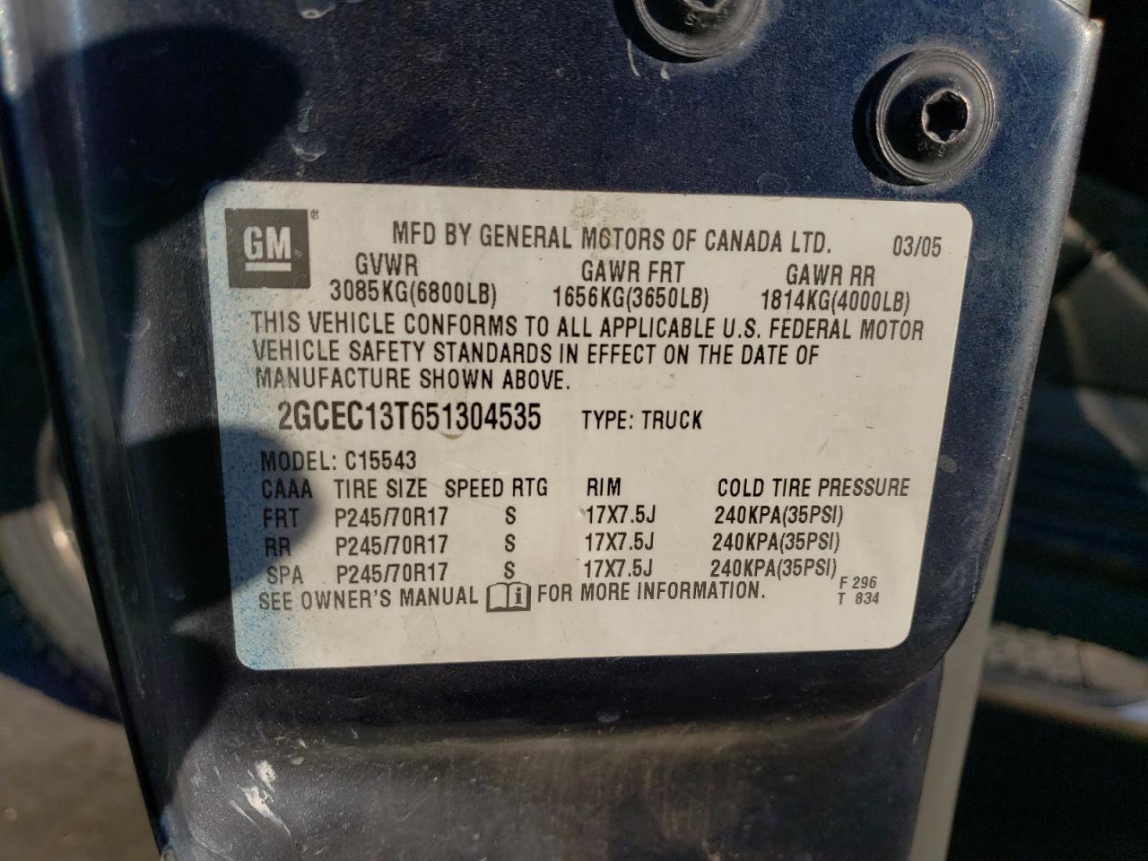 2005 Chevrolet Silverado - Image 14