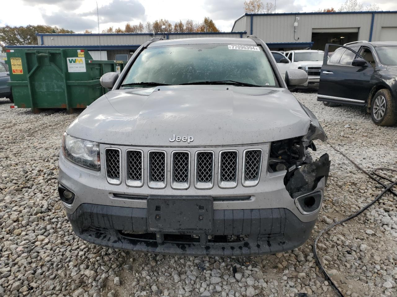 VIN 1C4NJDEBXGD647495 2016 JEEP COMPASS no.5